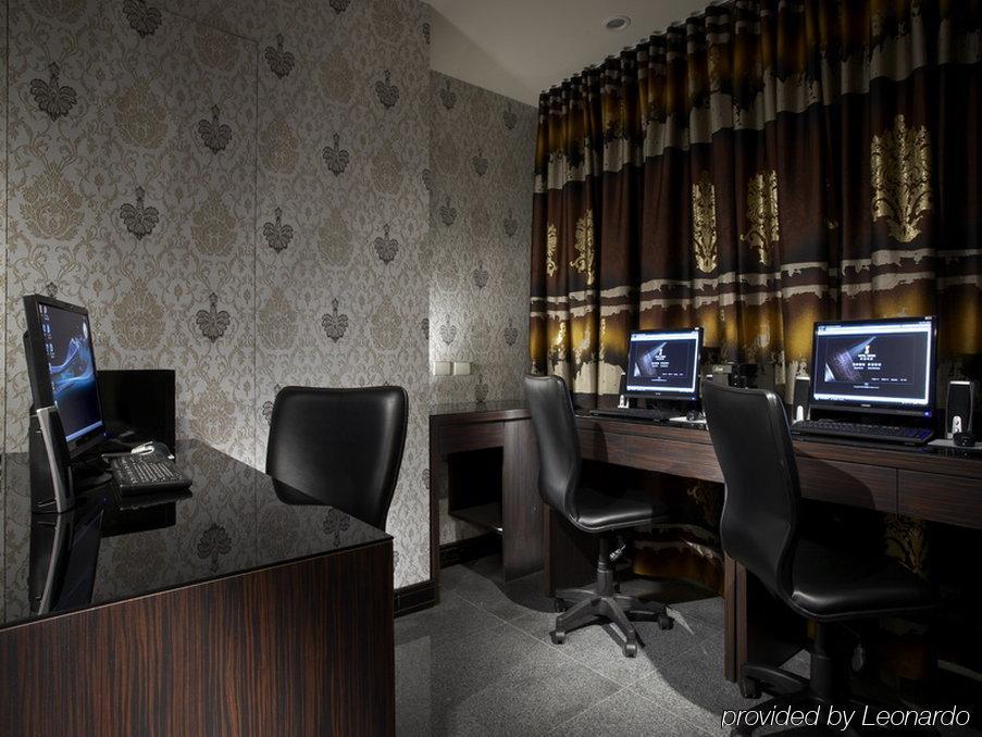 Hotel Sense Taipei Extérieur photo