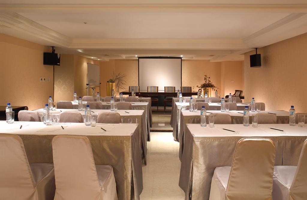 Hotel Sense Taipei Extérieur photo