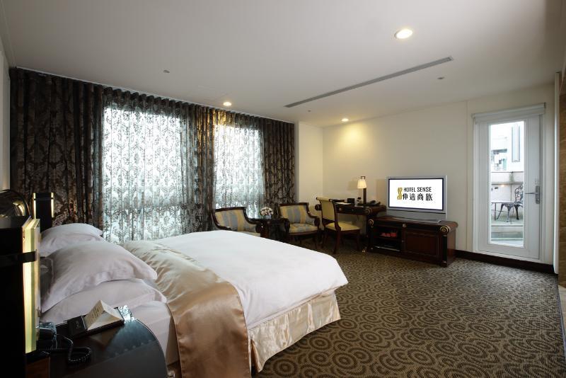 Hotel Sense Taipei Extérieur photo