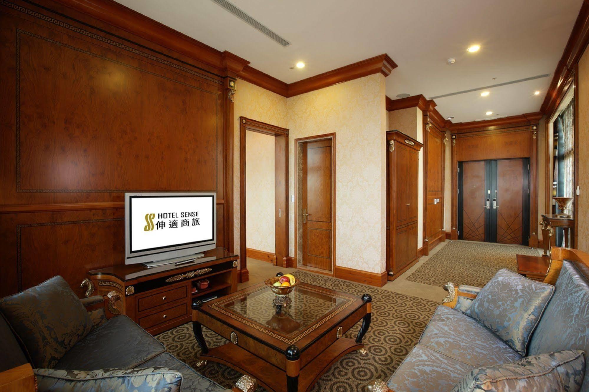 Hotel Sense Taipei Extérieur photo