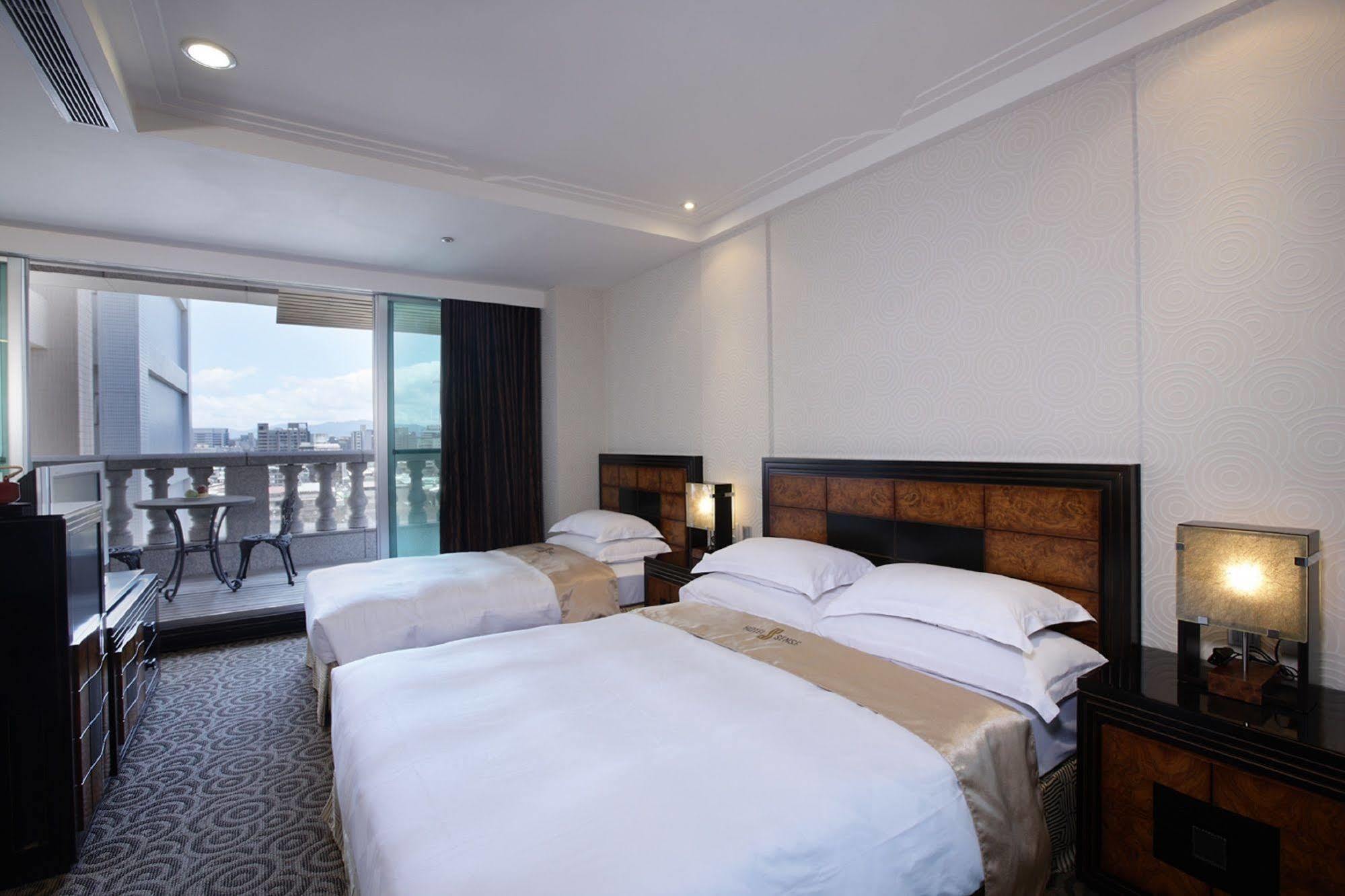 Hotel Sense Taipei Extérieur photo