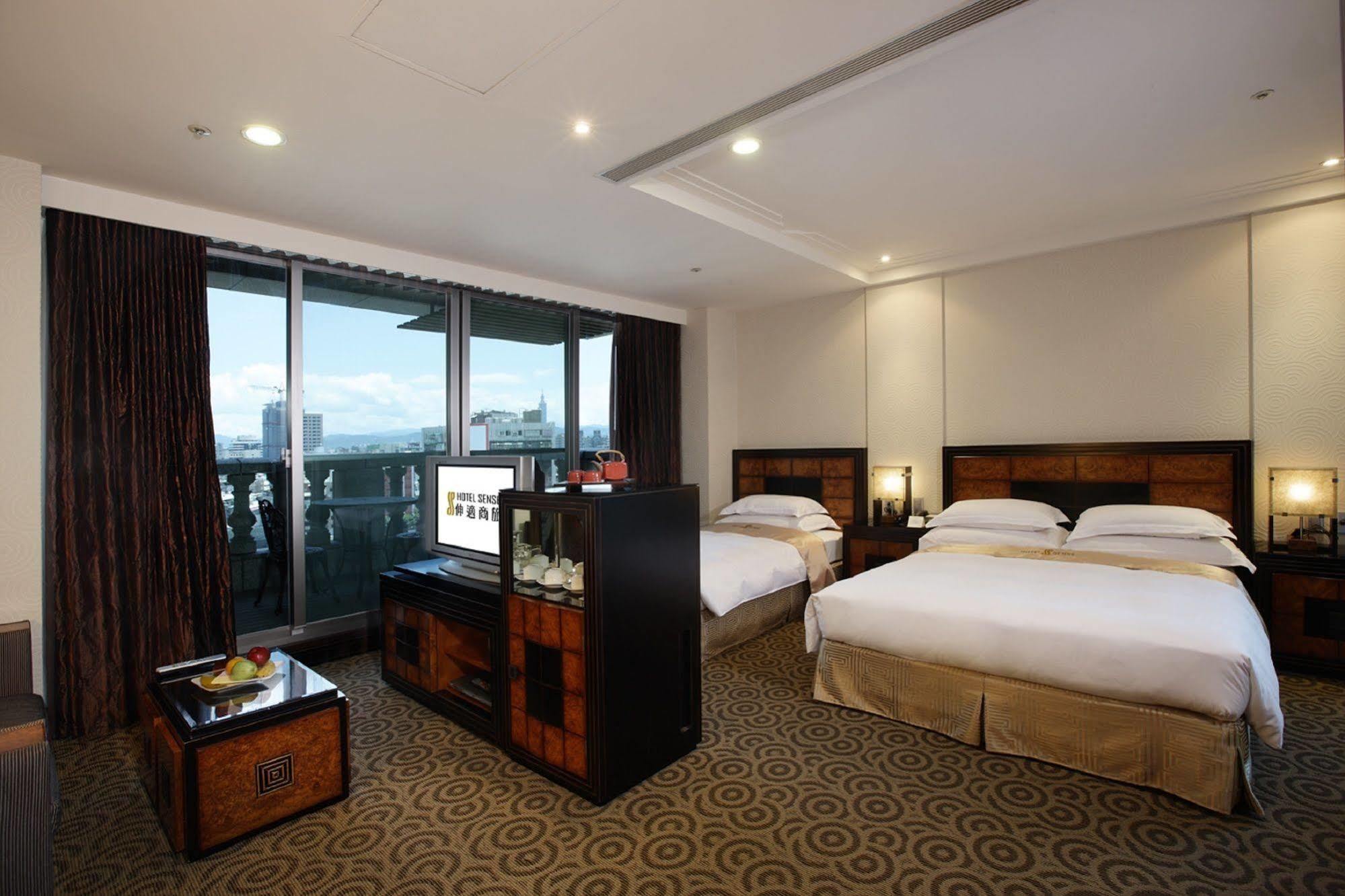 Hotel Sense Taipei Extérieur photo